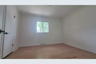 [Address not provided], Oak Lawn, IL 60453 - Photo 21
