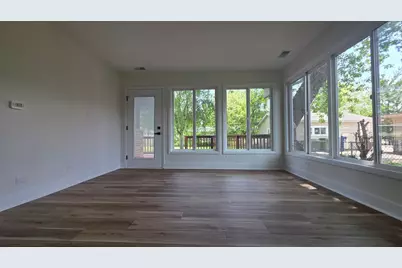 [Address not provided], Oak Lawn, IL 60453 - Photo 9