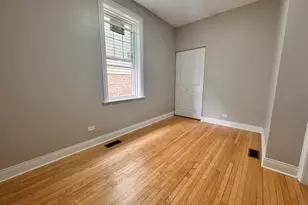 2430 S 57th Ave, Cicero, IL 60804 - Photo 13