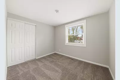 120 Adobe Circle, Carpentersville, IL 60110 - Photo 13