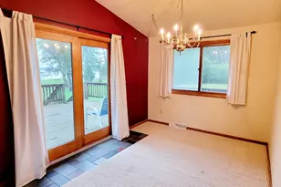 41511 N Country Club Dr, Antioch, IL 60002 - Photo 5
