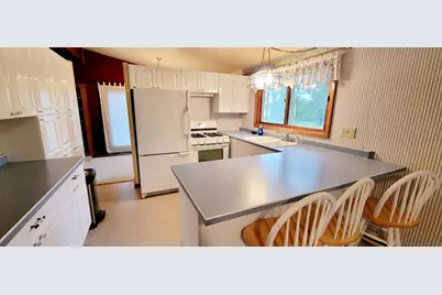 41511 N Country Club Drive, Antioch, IL 60002 - Photo 11