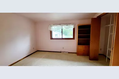 41511 N Country Club Drive, Antioch, IL 60002 - Photo 17