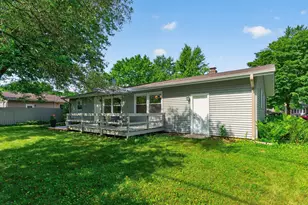 262 S 19th St, Saint Charles, IL 60174 - Photo 31