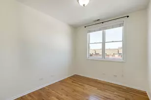 934 W Cuyler Ave, Chicago, IL 60613 - Photo 17