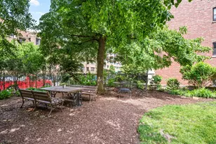 707 W Bittersweet Pl, Chicago, IL 60613 - Photo 27