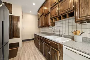 707 W Bittersweet Pl, Chicago, IL 60613 - Photo 13
