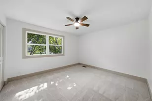 421 Russet Ave, Naperville, IL 60565 - Photo 35