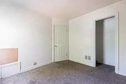652 E 105th Place, Chicago, IL 60628 - Photo 11