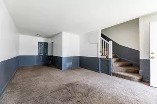 652 E 105th Pl, Chicago, IL 60628 - Photo 3