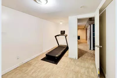 2835 S Millard Avenue, Chicago, IL 60623 - Photo 25