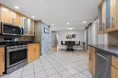 1923 Warwick Lane, Schaumburg, IL 60193 - Photo 5