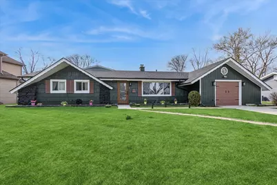 1923 Warwick Lane, Schaumburg, IL 60193 - Photo 1