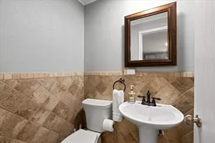 1923 Warwick Ln, Schaumburg, IL 60193 - Photo 13