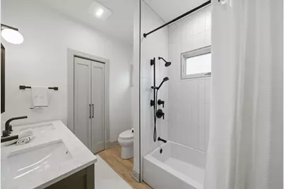 6057 N Tripp Avenue, Chicago, IL 60646 - Photo 21
