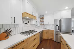 6057 N Tripp Ave, Chicago, IL 60646 - Photo 9