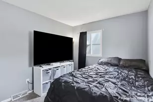 1904 Joanna Ave, Zion, IL 60099 - Photo 15