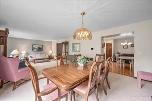 65 Country Club Dr, Bloomingdale, IL 60108 - Photo 15