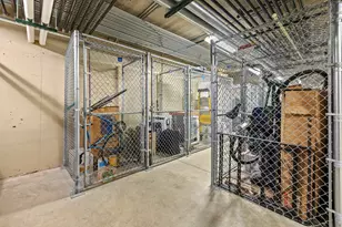 650 W Wayman St, Chicago, IL 60661 - Photo 15