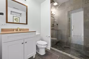 650 W Wayman St, Chicago, IL 60661 - Photo 11