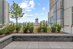 650 W Wayman St, Chicago, IL 60661 - Photo 9