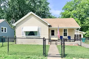 1304 N Everett St, Streator, IL 61364 - Photo 1