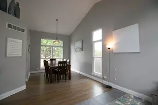 354 Millwood Dr, Bartlett, IL 60103 - Photo 7