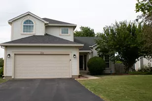 354 Millwood Dr, Bartlett, IL 60103 - Photo 3