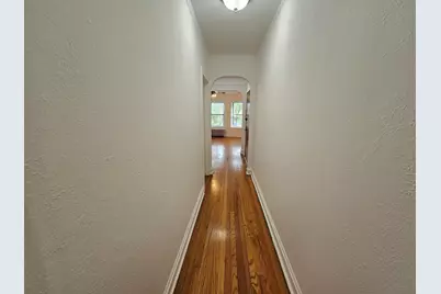 2454 W Catalpa Avenue #2, Chicago, IL 60625 - Photo 15
