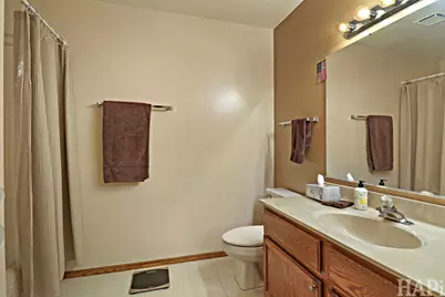 320 N Thornwood Drive #320, McHenry, IL 60050 - Photo 15