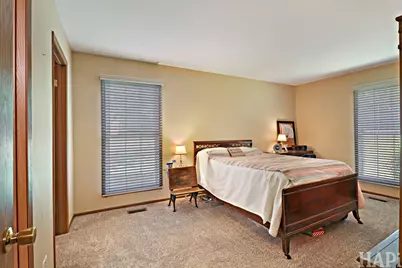 320 N Thornwood Drive #320, McHenry, IL 60050 - Photo 9