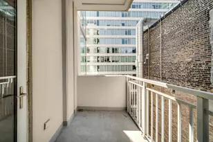170 W Polk St, Chicago, IL 60605 - Photo 11