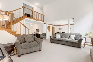 2255 Durand Dr, Downers Grove, IL 60515 - Photo 3