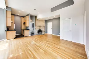 223 W Wisconsin St, Chicago, IL 60614 - Photo 3