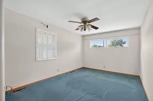 416 W Bluff St, Streator, IL 61364 - Photo 15