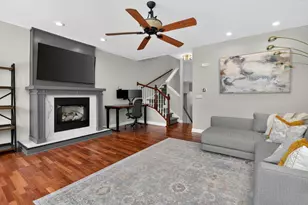 6035 River Bend Dr, Lisle, IL 60532 - Photo 9