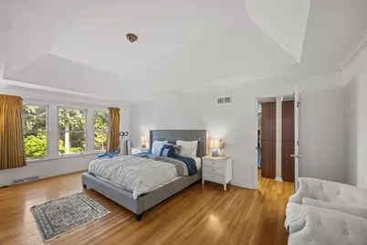 2103 Nachtman Court, Wheaton, IL 60187 - Photo 13