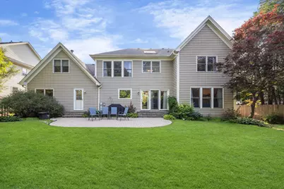 2103 Nachtman Court, Wheaton, IL 60187 - Photo 25