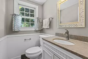 533 N Beck Rd, Lindenhurst, IL 60046 - Photo 7