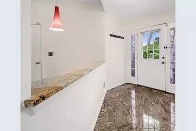 1008 E Wilson Avenue #1008, Lombard, IL 60148 - Photo 3