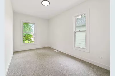 1817 Victoria Avenue, North Chicago, IL 60064 - Photo 19