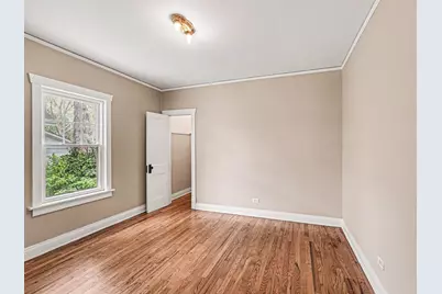 1094 Walter Avenue, Des Plaines, IL 60016 - Photo 11