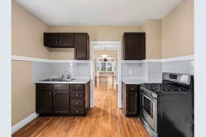 1094 Walter Avenue, Des Plaines, IL 60016 - Photo 9