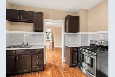 1094 Walter Avenue, Des Plaines, IL 60016 - Photo 7