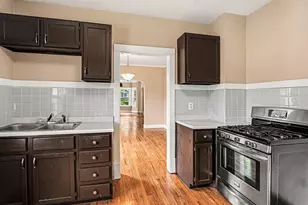 1094 Walter Ave, Des Plaines, IL 60016 - Photo 7