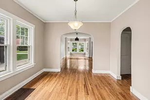 1094 Walter Ave, Des Plaines, IL 60016 - Photo 5