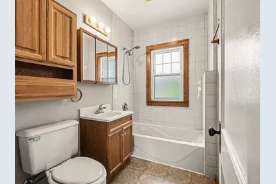 1094 Walter Avenue, Des Plaines, IL 60016 - Photo 15