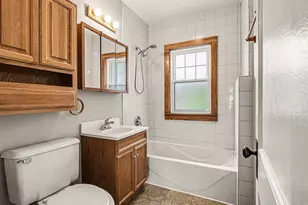 1094 Walter Ave, Des Plaines, IL 60016 - Photo 15
