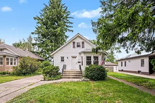 1094 Walter Ave, Des Plaines, IL 60016 - Photo 1