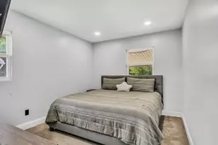 1910 Gabriel Ave, Zion, IL 60099 - Photo 15